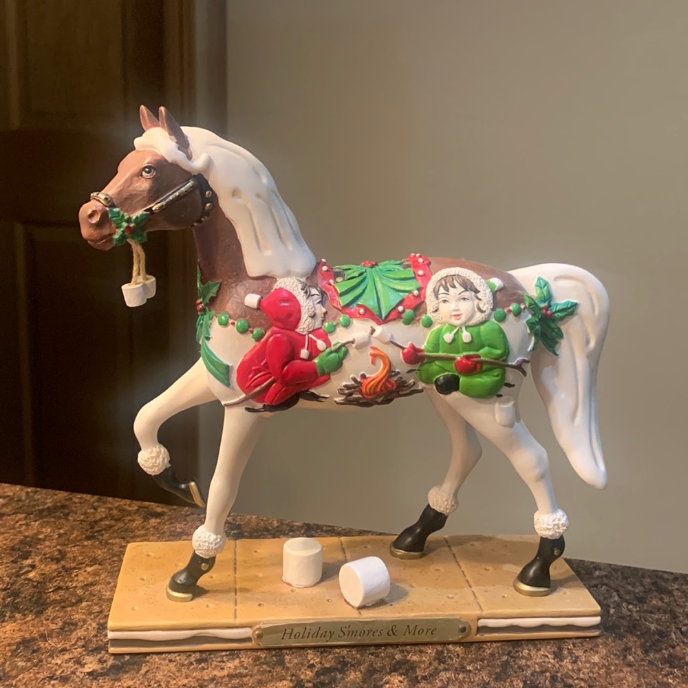 Trail of Painted Ponies Holiday S’more and More